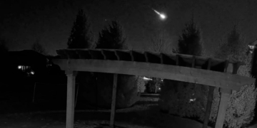 Everything We Know About the Giant Fireball That Just Lit Up the Midwest Sky