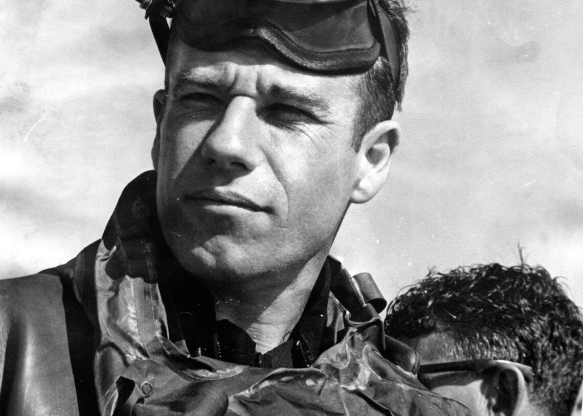 Bob Croft, free diver who ventured deeper than anyone before him, dies at 91