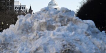 D.C.’s longest freezing streak since 1989 ends, but more bitter cold looms