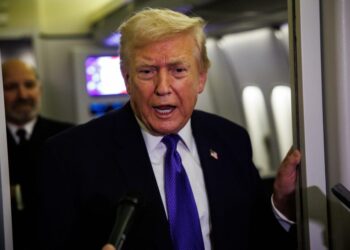 Trump refuses to apologize over video showing the Obamas as apes