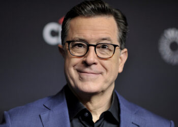 Stephen Colbert uses his show to roast CBS in feud over FCC rules