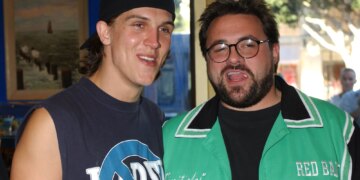 The Original Version of ‘Clerks’ Ended With One of the Main Characters Getting Murdered