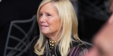 Meet the American spies who helped mammograms save more lives