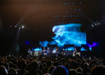 Foo Fighters Producer Elliot Scheiner Once Had a Car Delivered to the Studio so the Band Could Hear Their Mixes Better