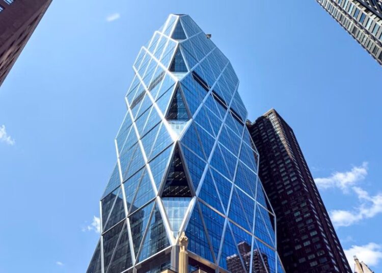 Hearst Magazines Ratify 2nd Union Contract With WGA East