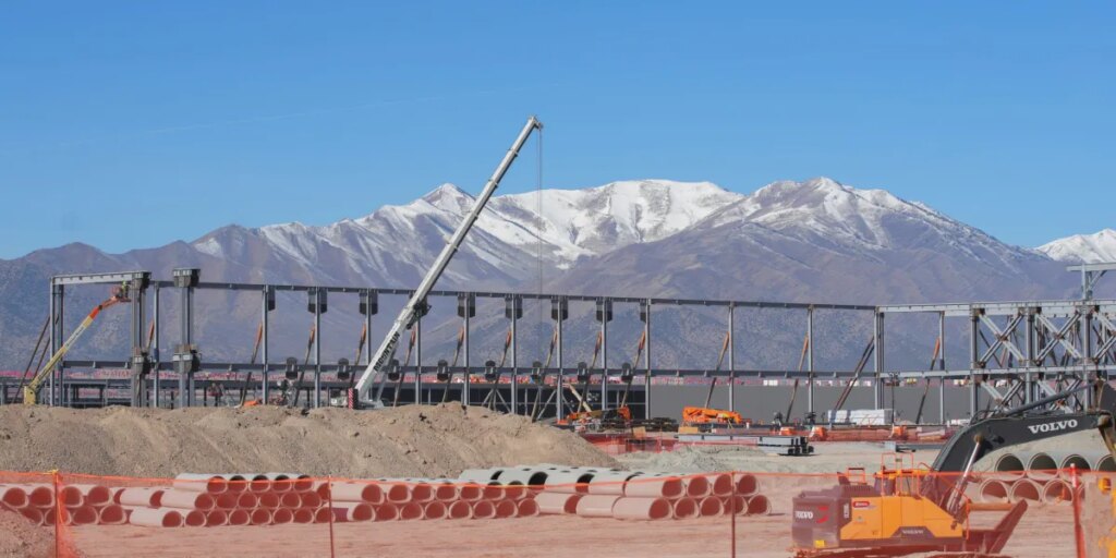 Moody’s flags $662 billion risk at the heart of the data-center buildout by just 5 companies