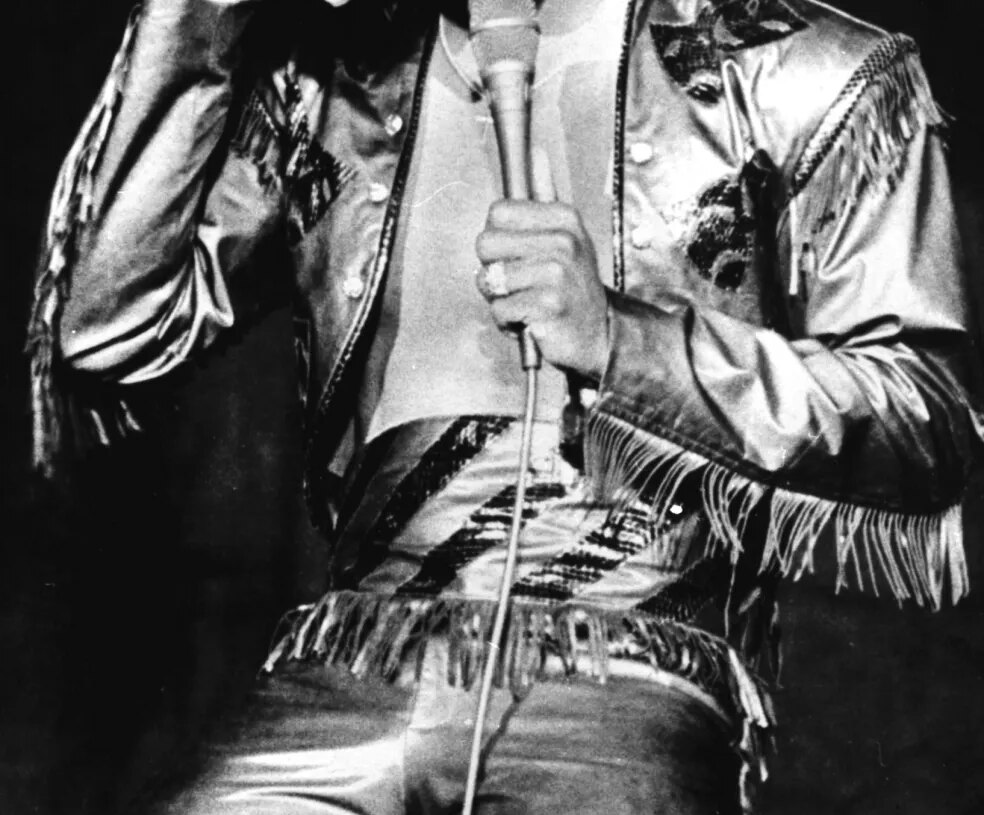 A Famous Comedian Destroyed Eddie Murphy’s Leather Suit From ‘Delirious’