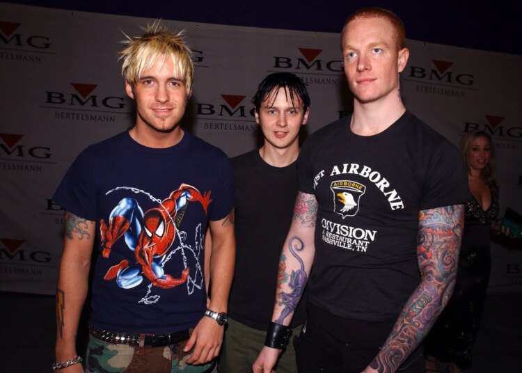 4 Underrated Alt-Rock Albums From the Early 2000s That Are Still Bangers