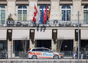 U.S., Iran wrap round of talks as Trump weighs diplomacy against strikes