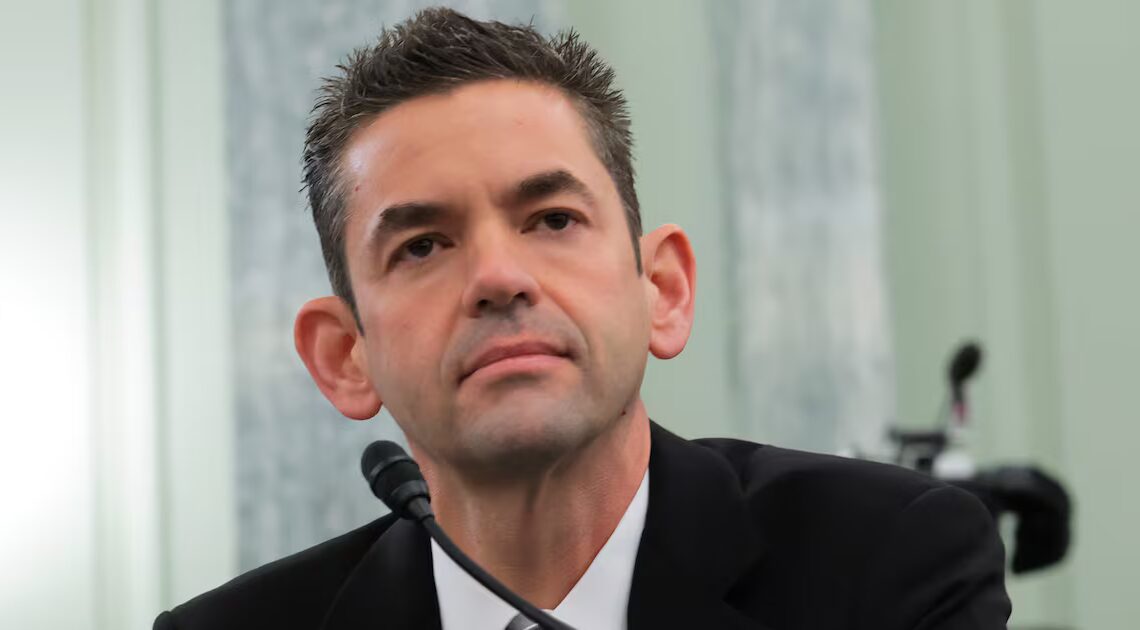 Trump’s NASA Goon Blasts Space Agency for Astronaut Disaster