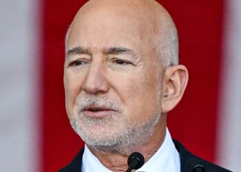 Bezos Feud With Partying Washington Post CEO Festered Before Ousting