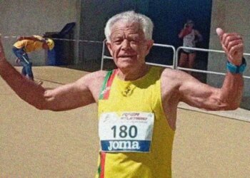 How Does This 82-Year-Old Runner Have the Health of a Man in His 20s?