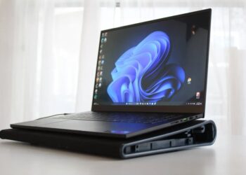 The Best Laptop Cooling Pad and Why You Should Buy One