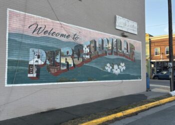 ‘Us versus them’: The battle that’s tearing a small Virginia town apart