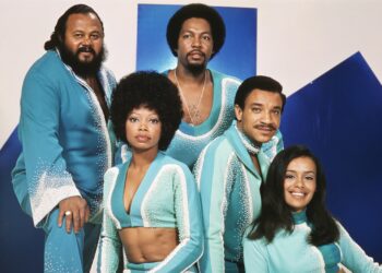 LaMonte McLemore dies at 90. The 5th Dimension co-founder was a cultural force.