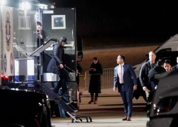 Fulton County goes to court to demand return of ballots seized by FBI