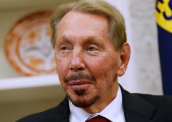 Desperate Billionaire Moves 4,000 Miles for Trump’s Attention