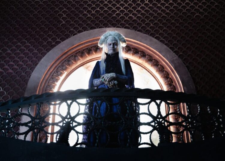 A famous director, a talented cast and a ‘Dracula’ that is endlessly bad