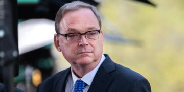 MAGA Goon Threatens Researchers Over Ugly Trump Numbers