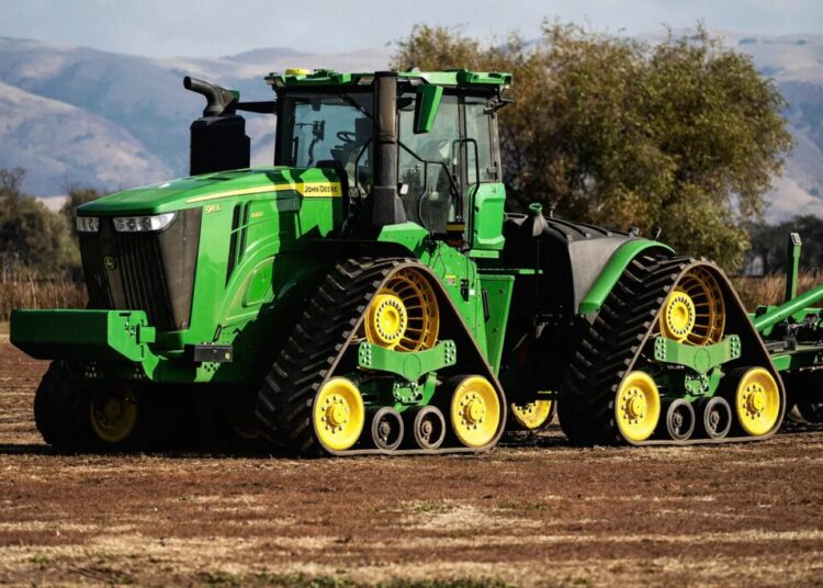 The Latest Repair Battlefield Is the Iowa Farmlands—Again