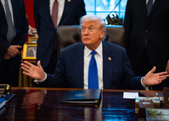 Trump wants to run the economy hot, as midterm elections approach