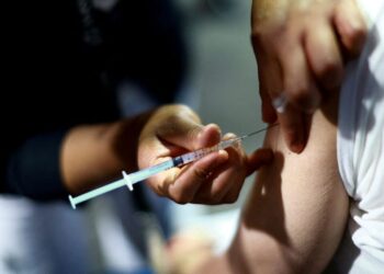 Person with measles traveled through Dulles airport, officials say