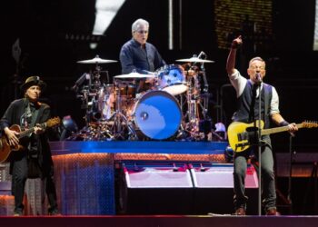 Bruce Springsteen brings his political message to Nationals Park in May