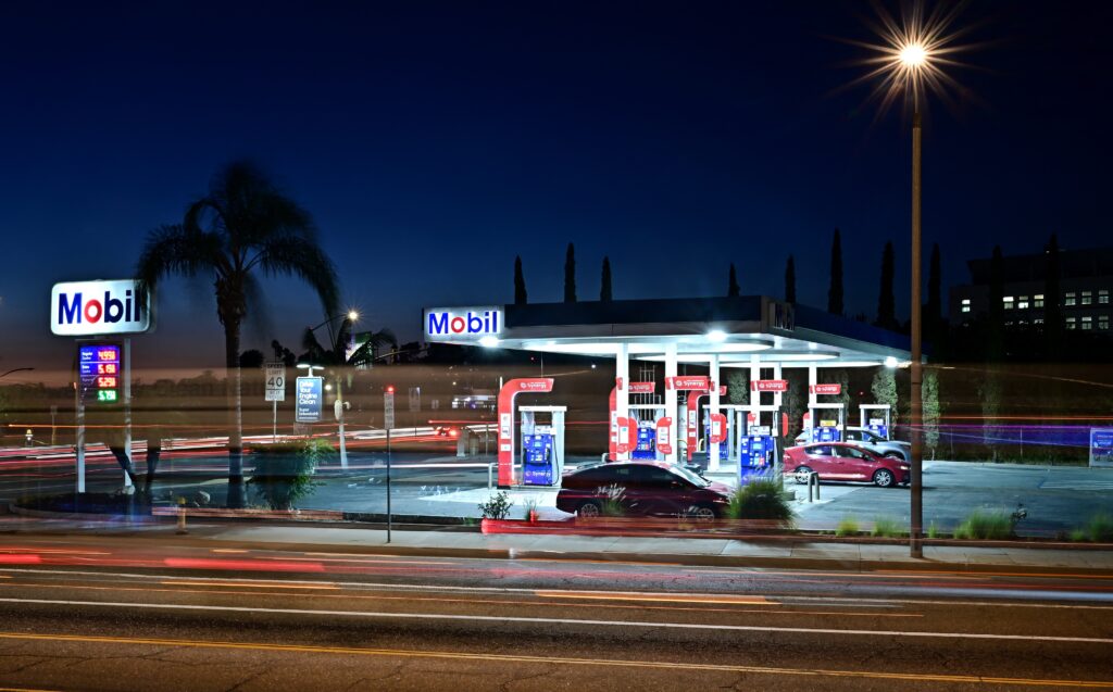 On gas prices, Californians are getting hosed