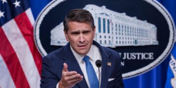 White House fires new U.S. attorney in N.Y. within hours of his appointment