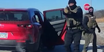 ICE Goons’ Gunpoint Snatch-and-Grab of U.S. Citizen Thwarted