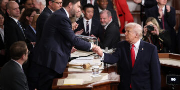 Trump touts economy, immigration policies in State of the Union address