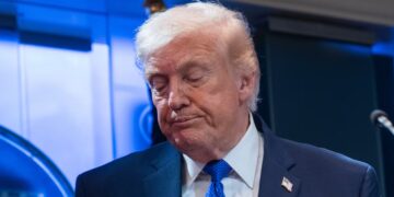 Murdoch Paper Flames Trump for ‘Worst Day of Presidency’