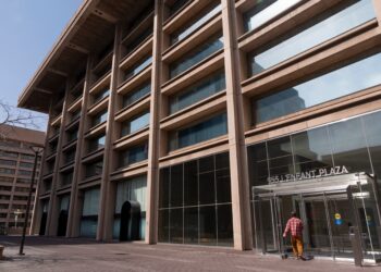 Want a federal museum grant? Adhere to Trump’s vision, applicants are told.