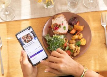 Scouted: This Is What Makes Weight Watchers Different From Other Weight-Loss Programs