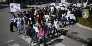 D.C. students walk out of school and fill the city’s streets to protest ICE