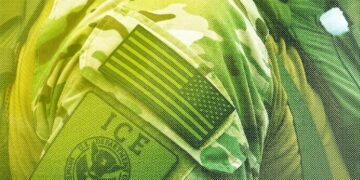 ‘Uncanny Valley’: ICE’s Secret Expansion Plans, Palantir Workers’ Ethical Concerns, and AI Assistants