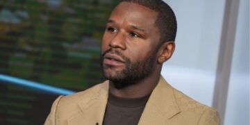 Floyd Mayweather Sues Showtime, Claims $340 Million Is ‘Unaccounted For’ After Alleged Financial Fraud Scheme
