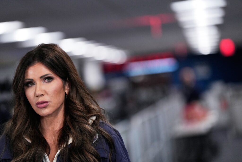 A federal judge schools chaotic Kristi Noem