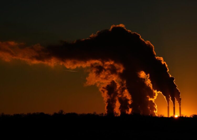 Trump orders Pentagon to buy coal power, as the polluting fuel struggles to survive