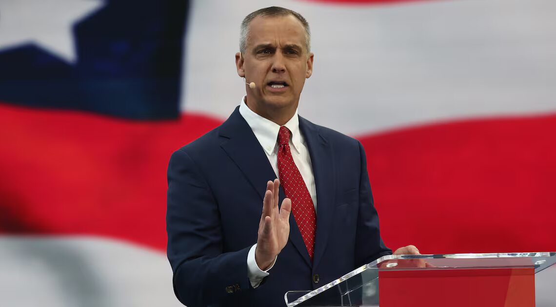 DHS Awards Big Money Contract to Lewandowski’s Campaign Pals