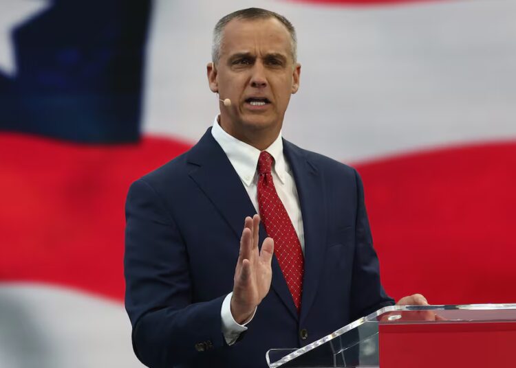 DHS Awards Big Money Contract to Lewandowski’s Campaign Pals