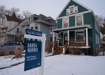 A new car, home feel out of reach for middle-class Americans, poll finds