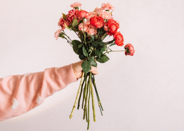 Here’s What Your Valentine’s Day Plans Say About Your Relationship