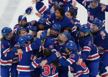 U.S. women’s hockey team declines Trump’s State of the Union invitation