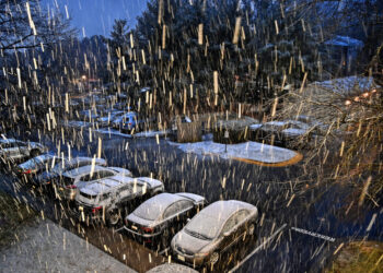 D.C. area could see pasty snow Sunday into Monday. How much could fall?