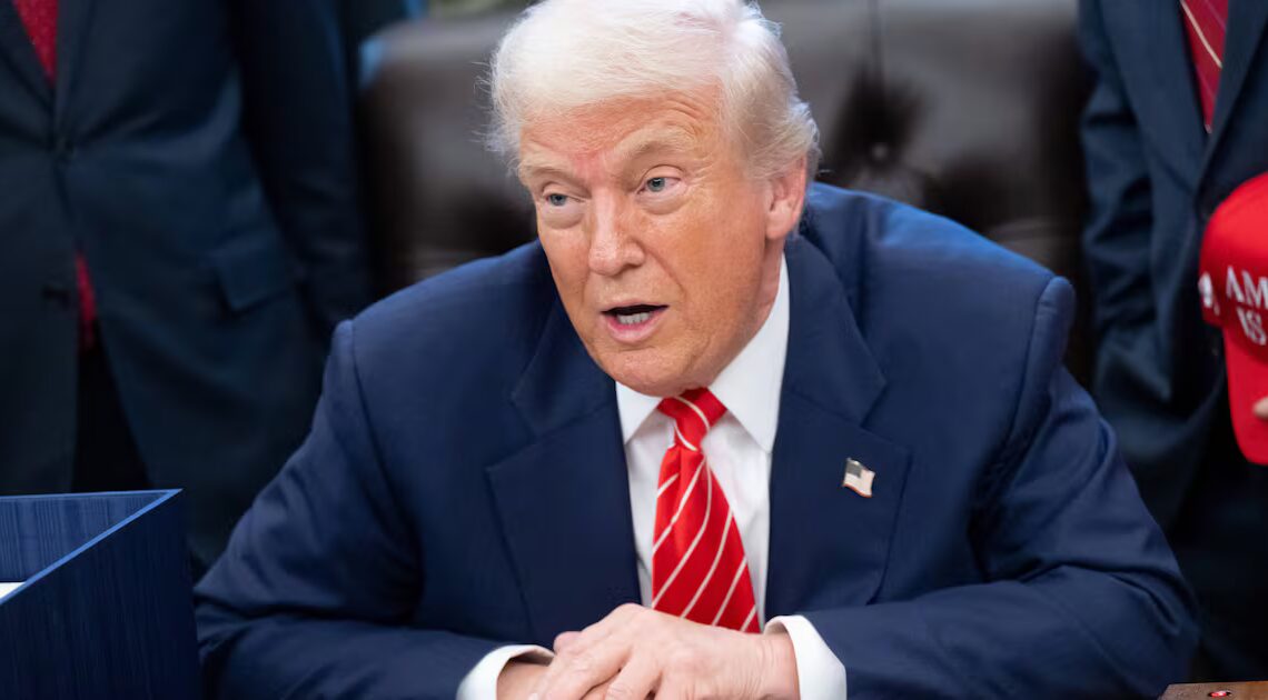 Top Pollster to Stop Tracking Trump’s Awful Approval Rating