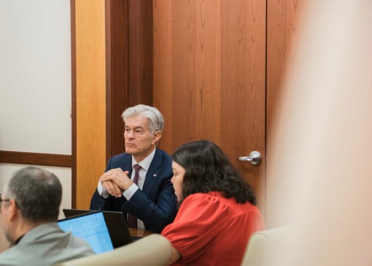 Why Dr. Oz wants you to retire later