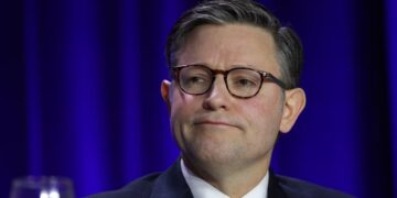 Mike Johnson Snubs Jessie Jackson’s Family’s Wish for Icon