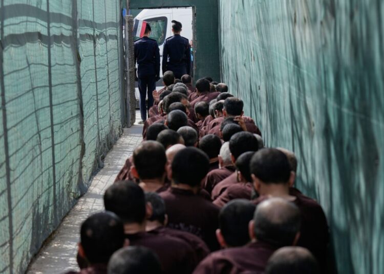 Transfer of ISIS suspects nears end as Trump pursues Syria exit