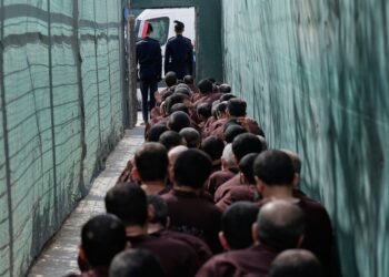 Transfer of ISIS suspects concludes as Trump pursues Syria exit